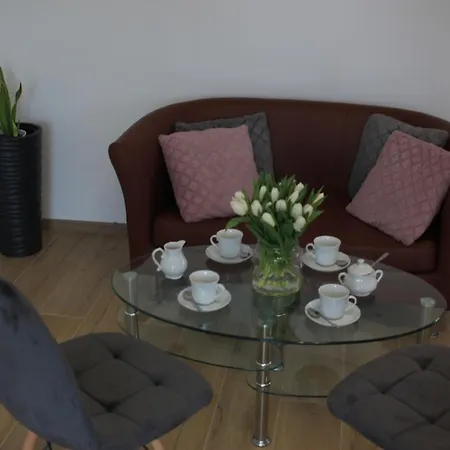 Diamentowa 7 Rent Konarzewo Δωμάτια σε οικογενειακή κατοικία Πόζναν