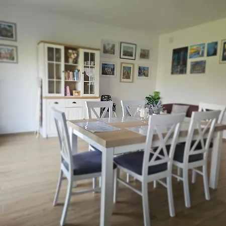 Diamentowa 7 Rent Konarzewo Проживание в семье