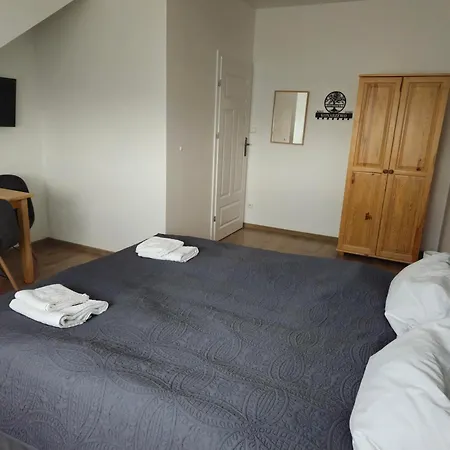 Diamentowa 7 Rent Konarzewo Séjour chez l'habitant Poznań